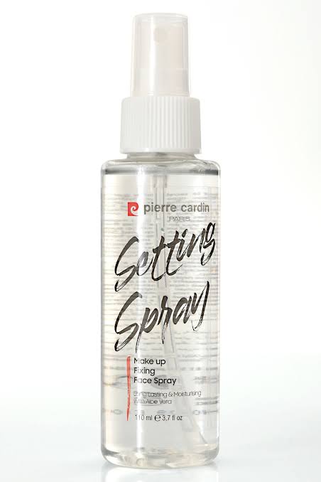Pierre Cardin Make Up Setting Spray - 12600