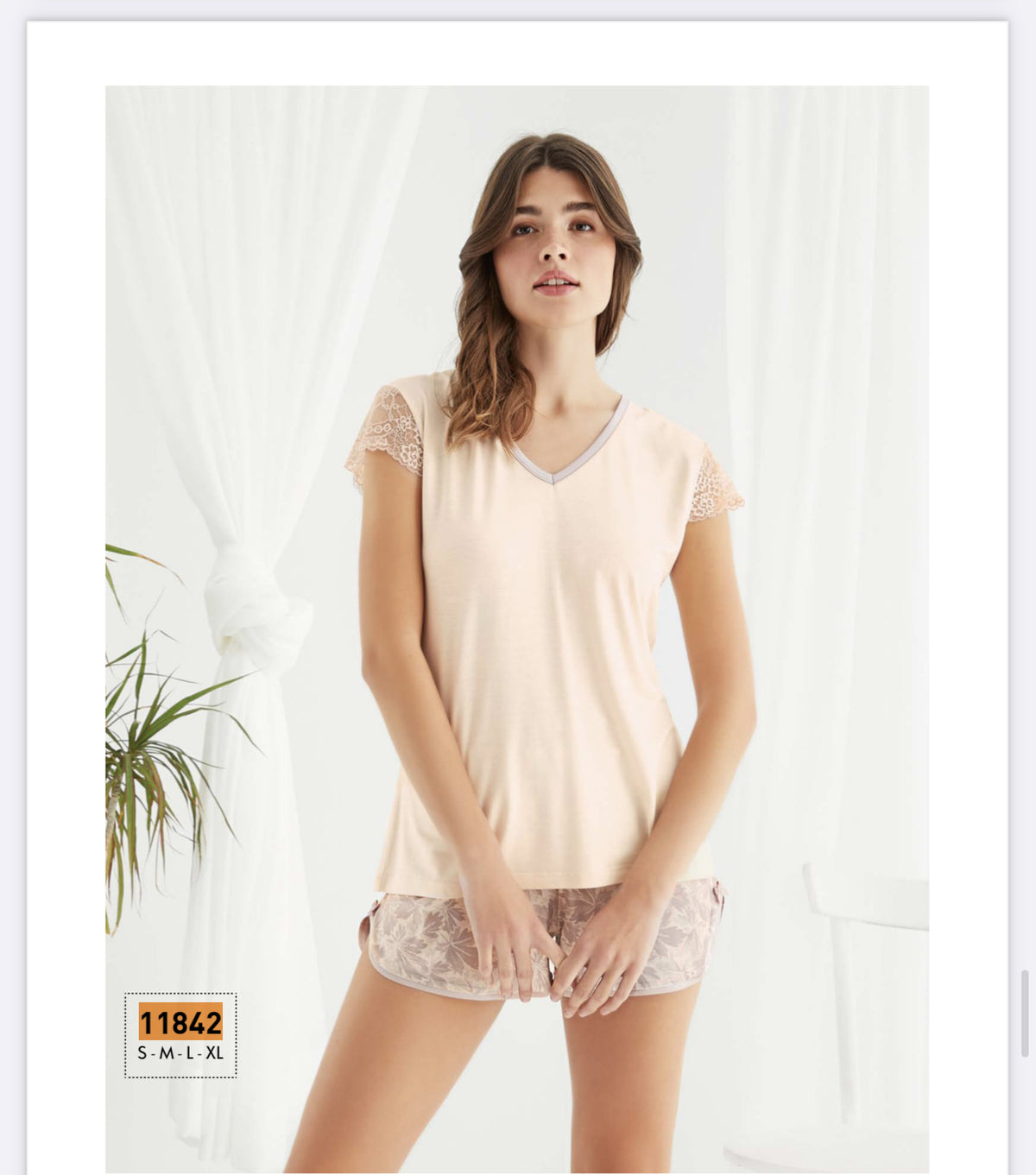 Sevim Women's Short Sleeve Shorts Set